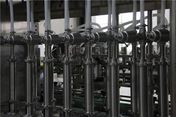 اعلی صلاحیت کیپسیکم چٹنی لکیری مائع بھرنے والی مشین