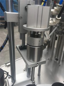 الٹراسونک سگ ماہی کاسمیٹک ٹیوب بھرنے والی مشین